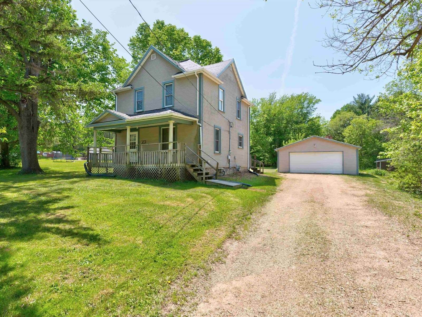 7993 Church Road, Arpin, WI 54410