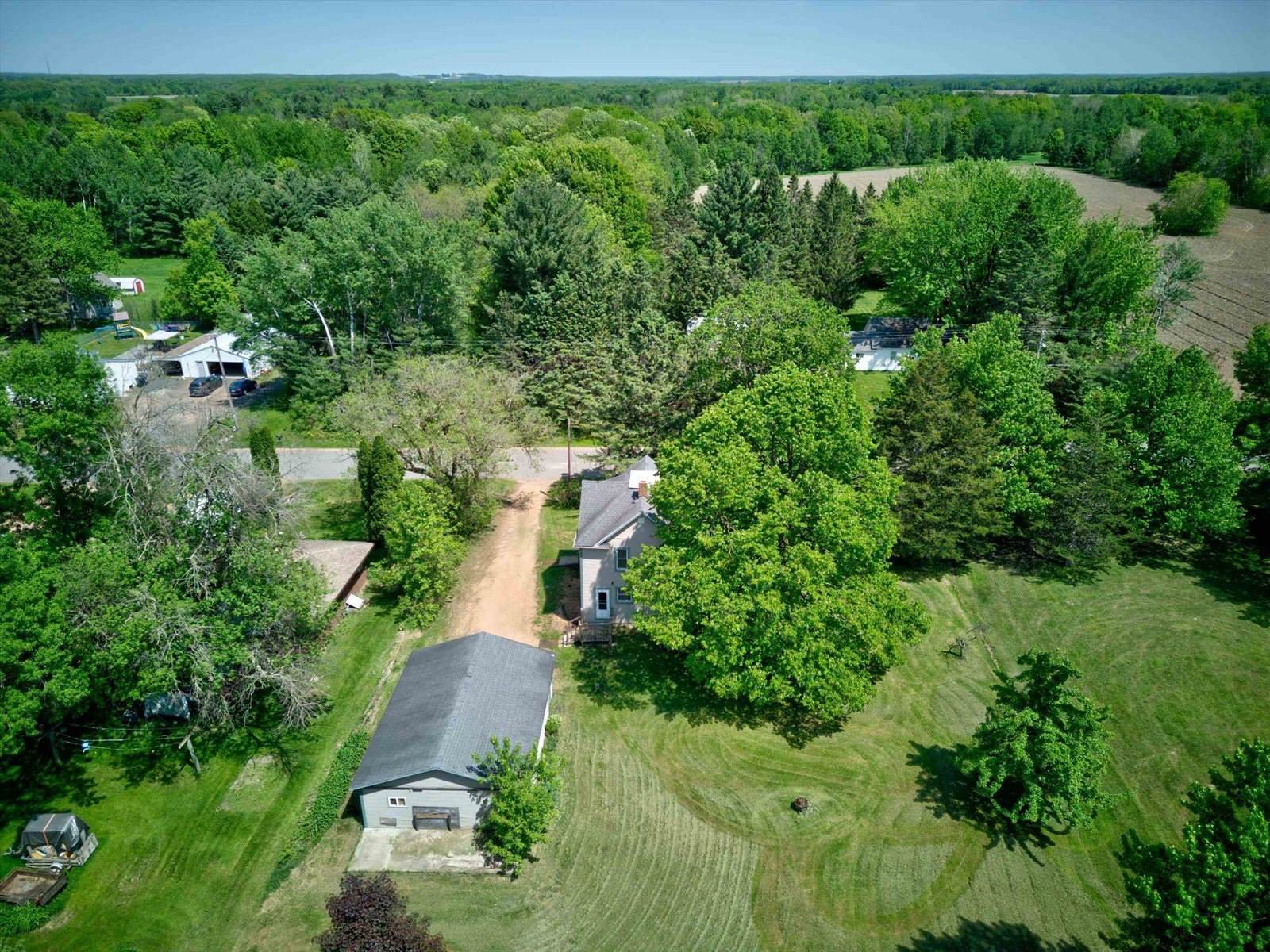 7993 Church Road, Arpin, WI 54410