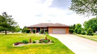 W6143 N Thornapple Ct, Fort Atkinson, WI 53538