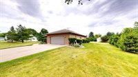 W6143 N Thornapple Ct, Fort Atkinson, WI 53538