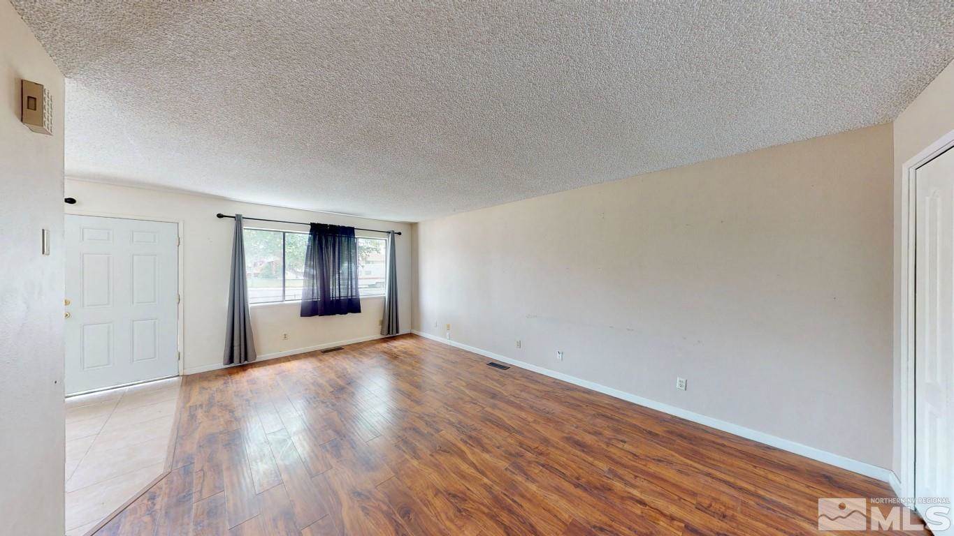 60 Scott St, Fallon, NV 89406