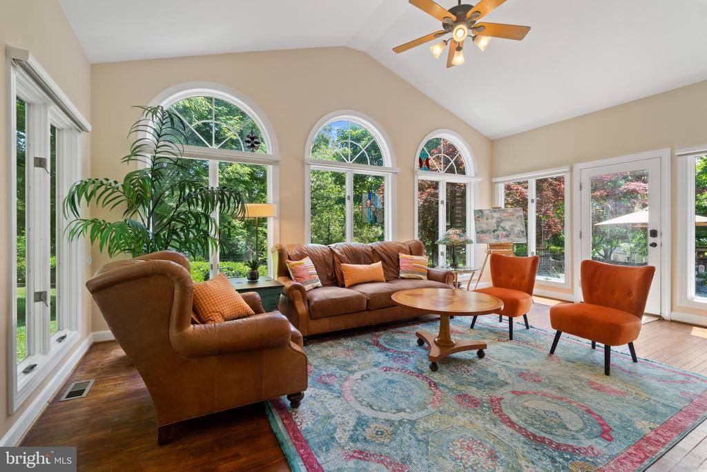 7009 Helmsdale Court, Clarksville, MD 21029