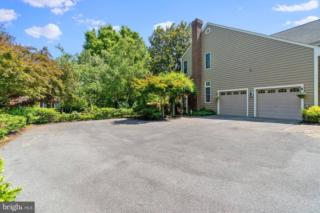 7009 Helmsdale Court, Clarksville, MD 21029