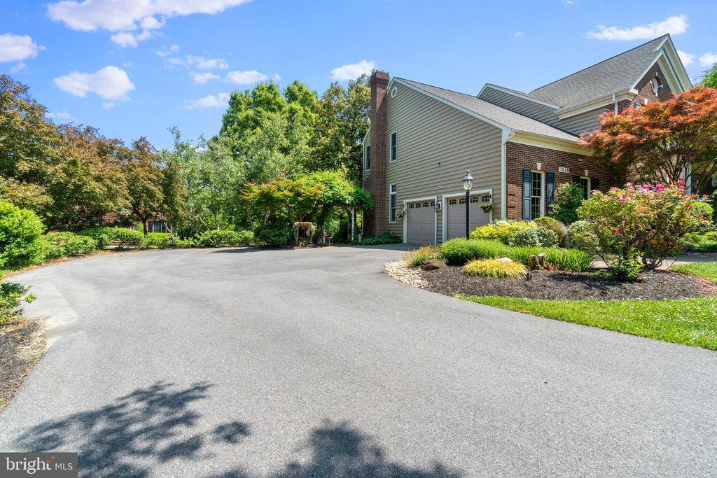 7009 Helmsdale Court, Clarksville, MD 21029