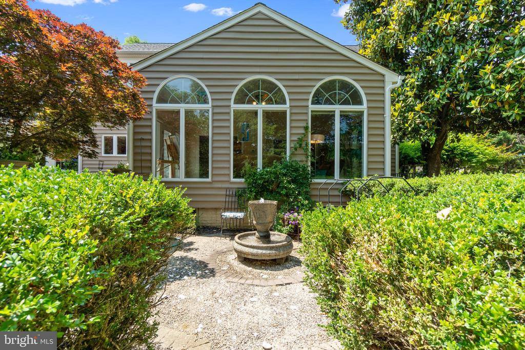 7009 Helmsdale Court, Clarksville, MD 21029