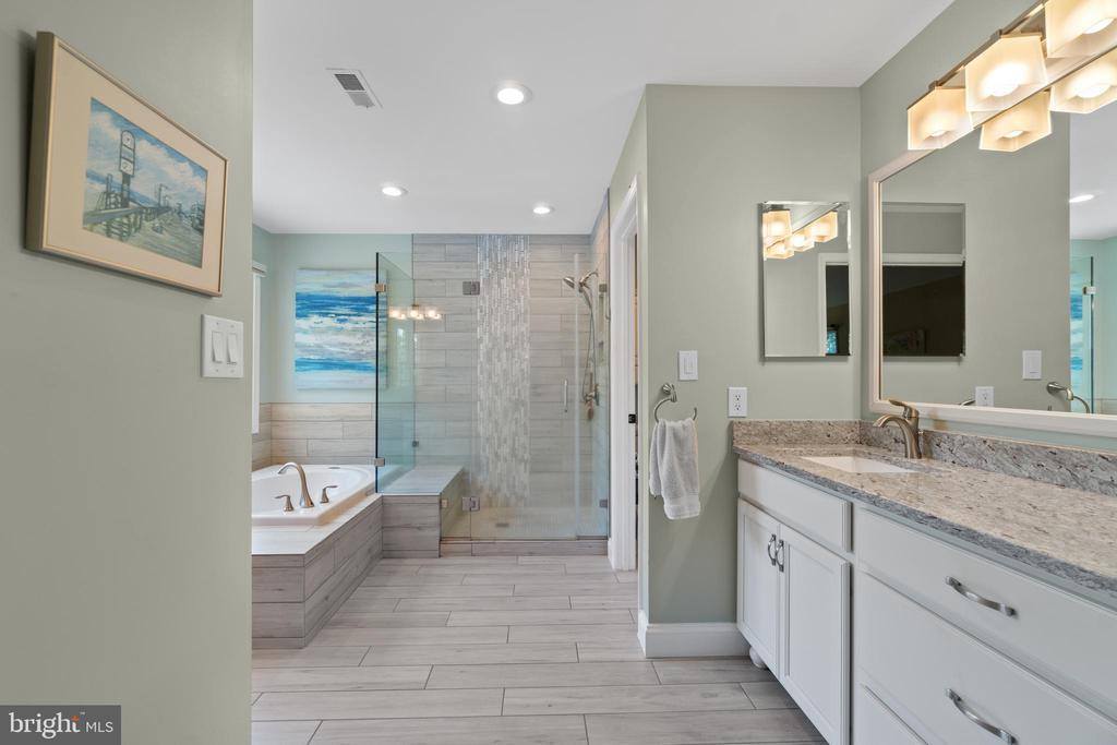 7009 Helmsdale Court, Clarksville, MD 21029