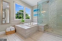 7009 Helmsdale Court, Clarksville, MD 21029