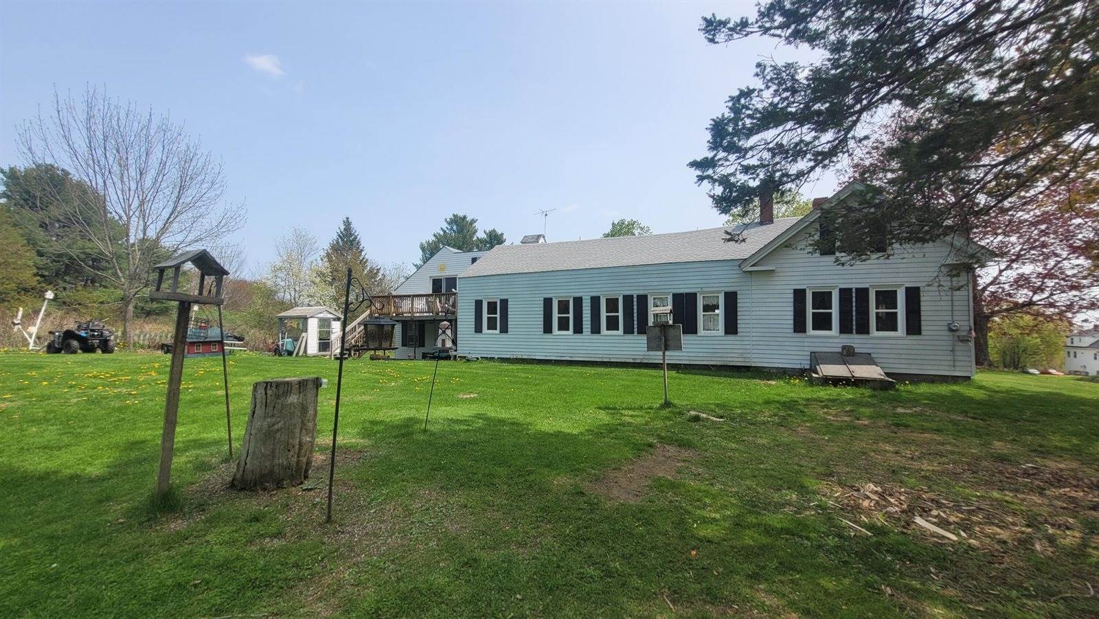 13 School Road, Charleston, ME 04422