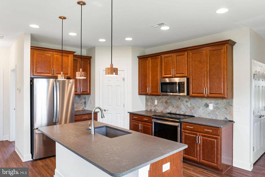 101 Waterside Drive, Bridgeville, DE 19933