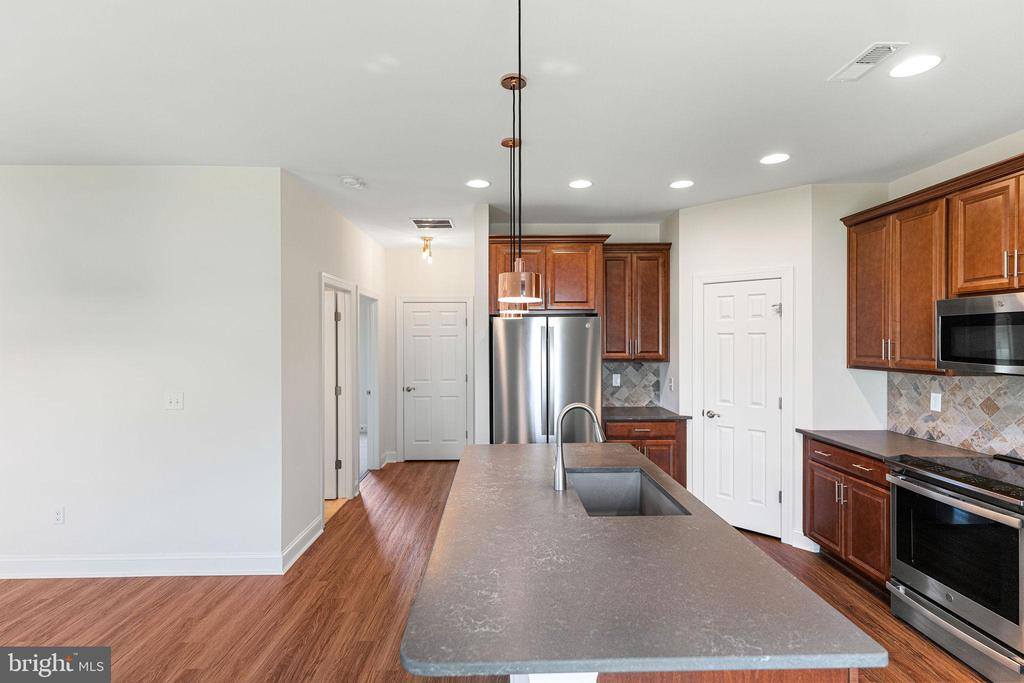 101 Waterside Drive, Bridgeville, DE 19933