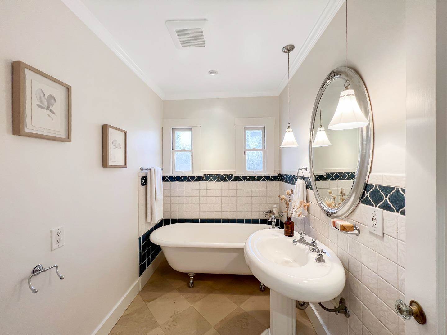 1525 McKendrie Street, San Jose, CA 95126