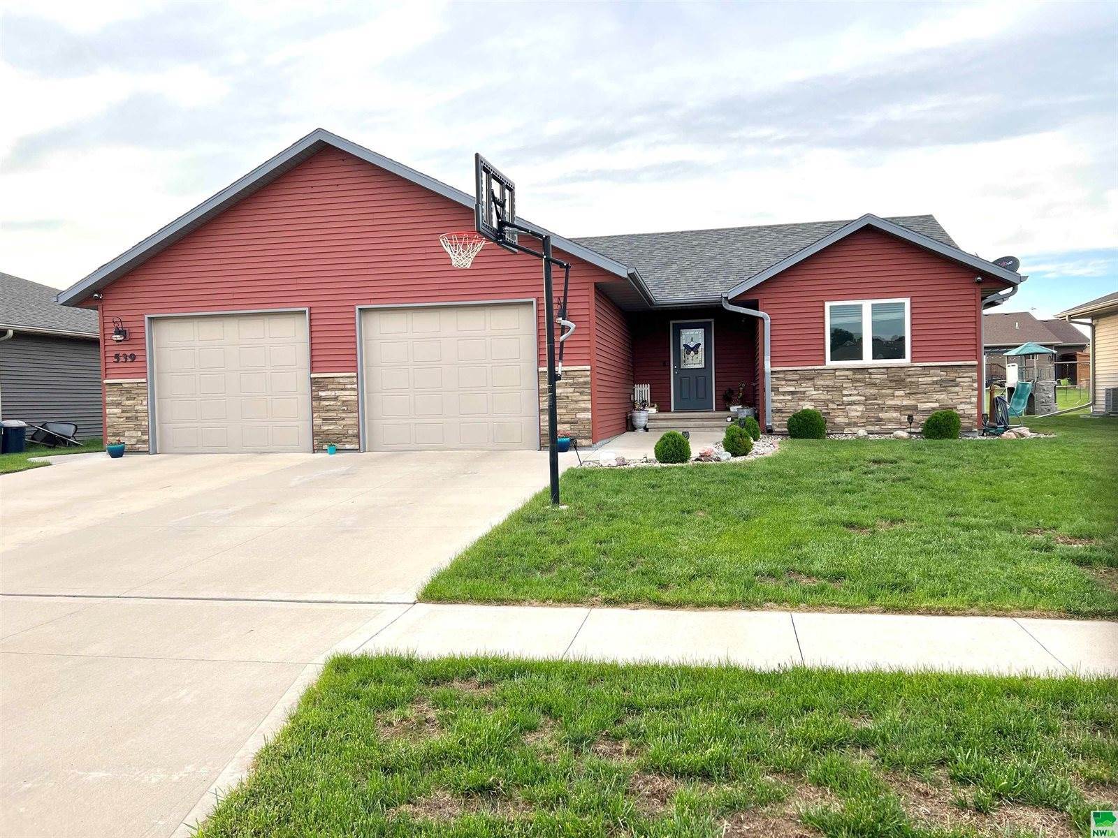 539 14TH ST SW, LeMars, IA 51031