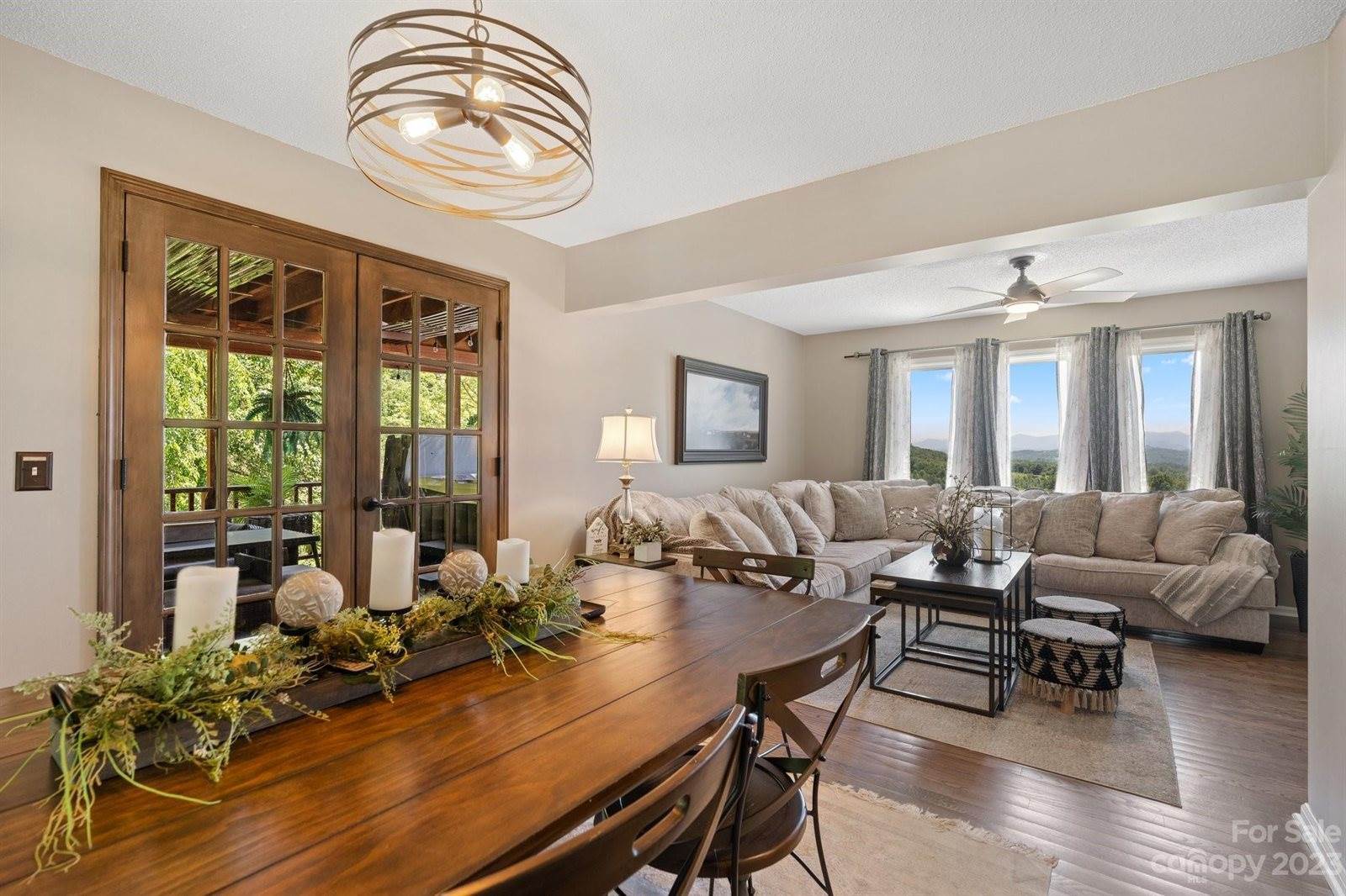 336 Carter Lane, Marshall, NC 28753