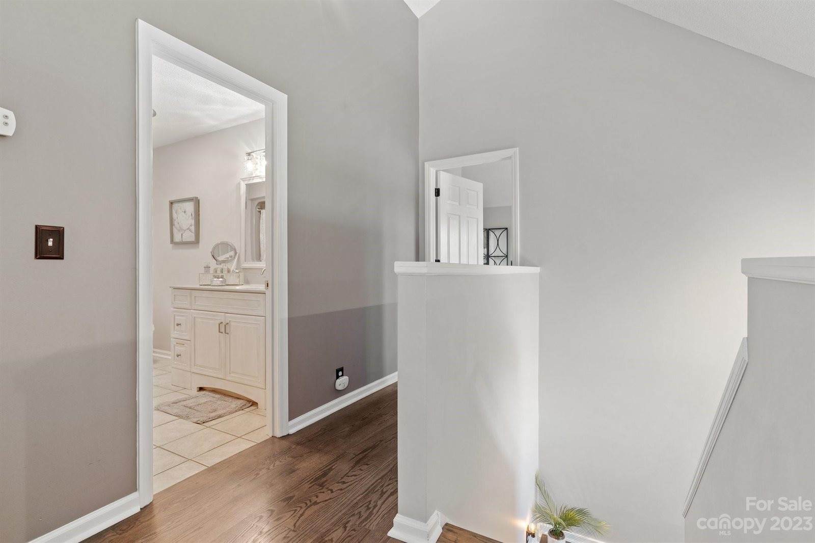 336 Carter Lane, Marshall, NC 28753