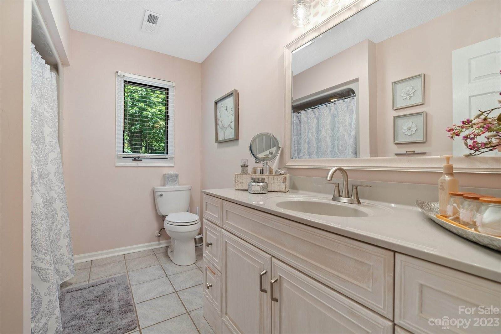 336 Carter Lane, Marshall, NC 28753