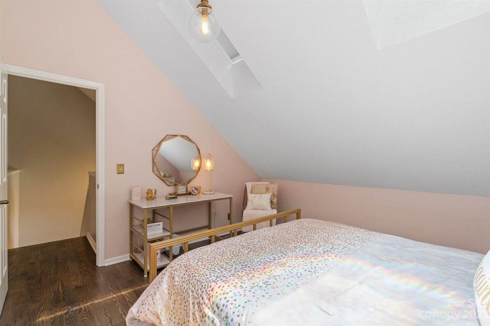 336 Carter Lane, Marshall, NC 28753