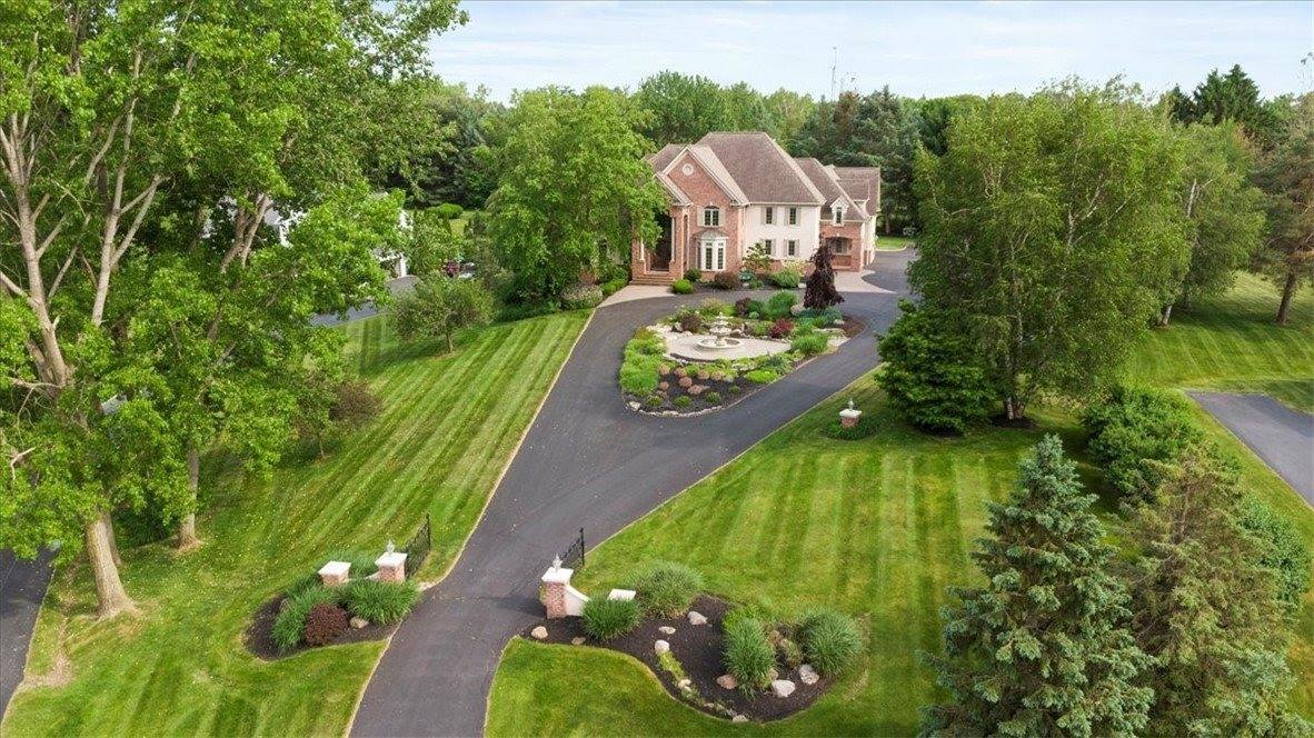 594 Eleanor Road, Victor, NY 14564