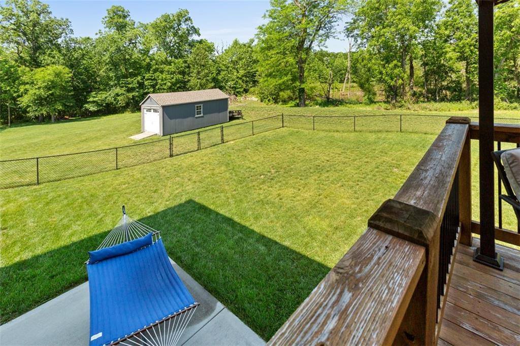 704 Buckeye Lane, Pleasant Hill, MO 64080