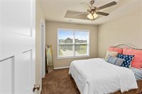 704 Buckeye Lane, Pleasant Hill, MO 64080