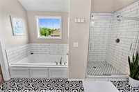 704 Buckeye Lane, Pleasant Hill, MO 64080