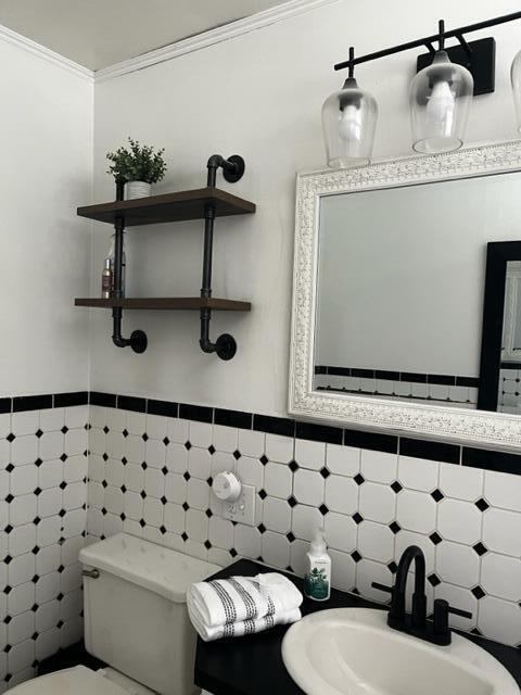 67 Crestmont Road, Bangor, ME 04401