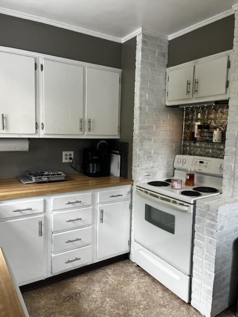 67 Crestmont Road, Bangor, ME 04401