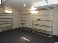 236 13TH Street, Silvis, IL 61282