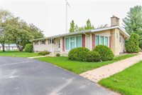 738 W Poplar Street, Plainfield, WI 54966