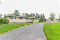738 W Poplar Street, Plainfield, WI 54966