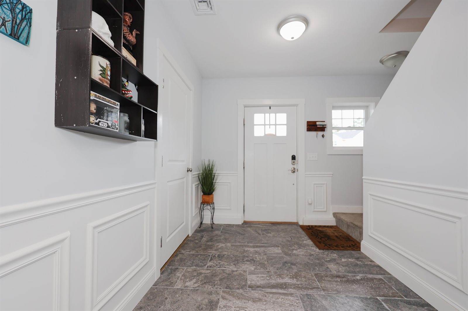 19 Waterford Drive, Raymond, NH 03077