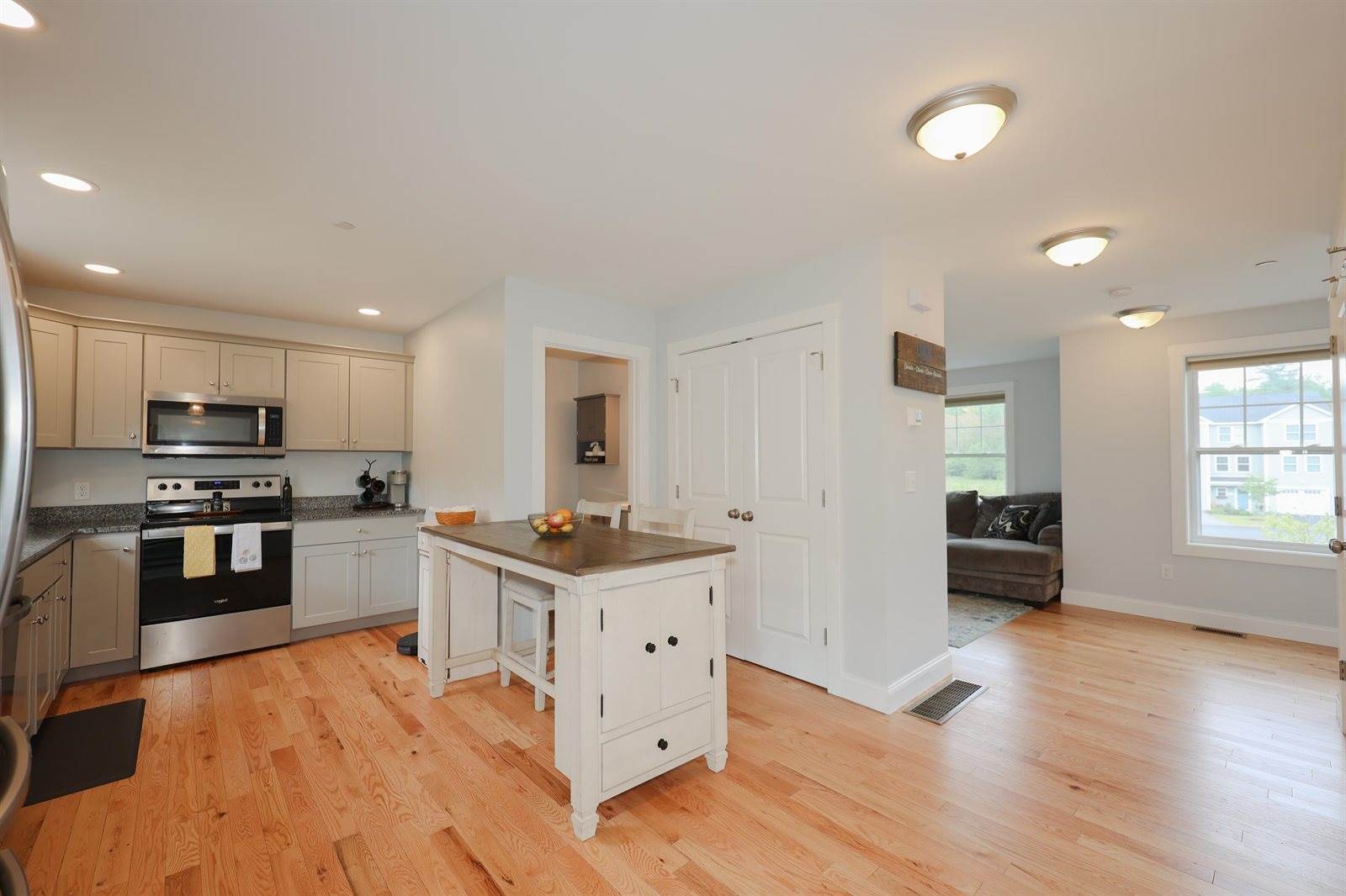 19 Waterford Drive, Raymond, NH 03077