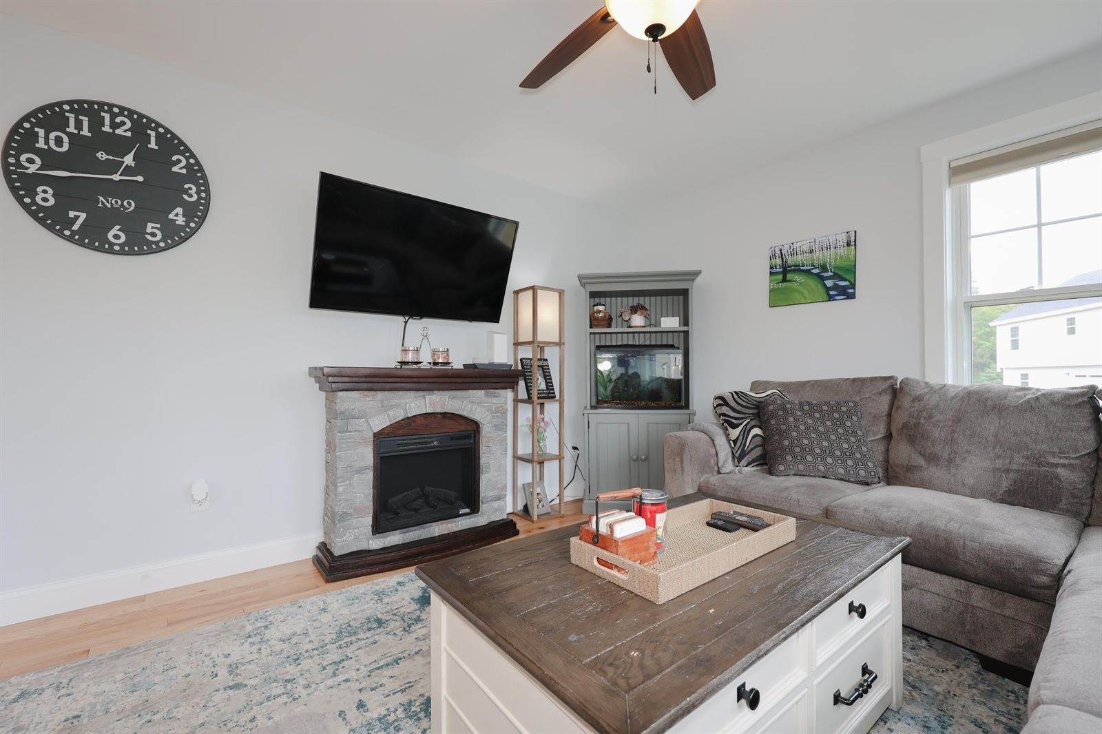 19 Waterford Drive, Raymond, NH 03077