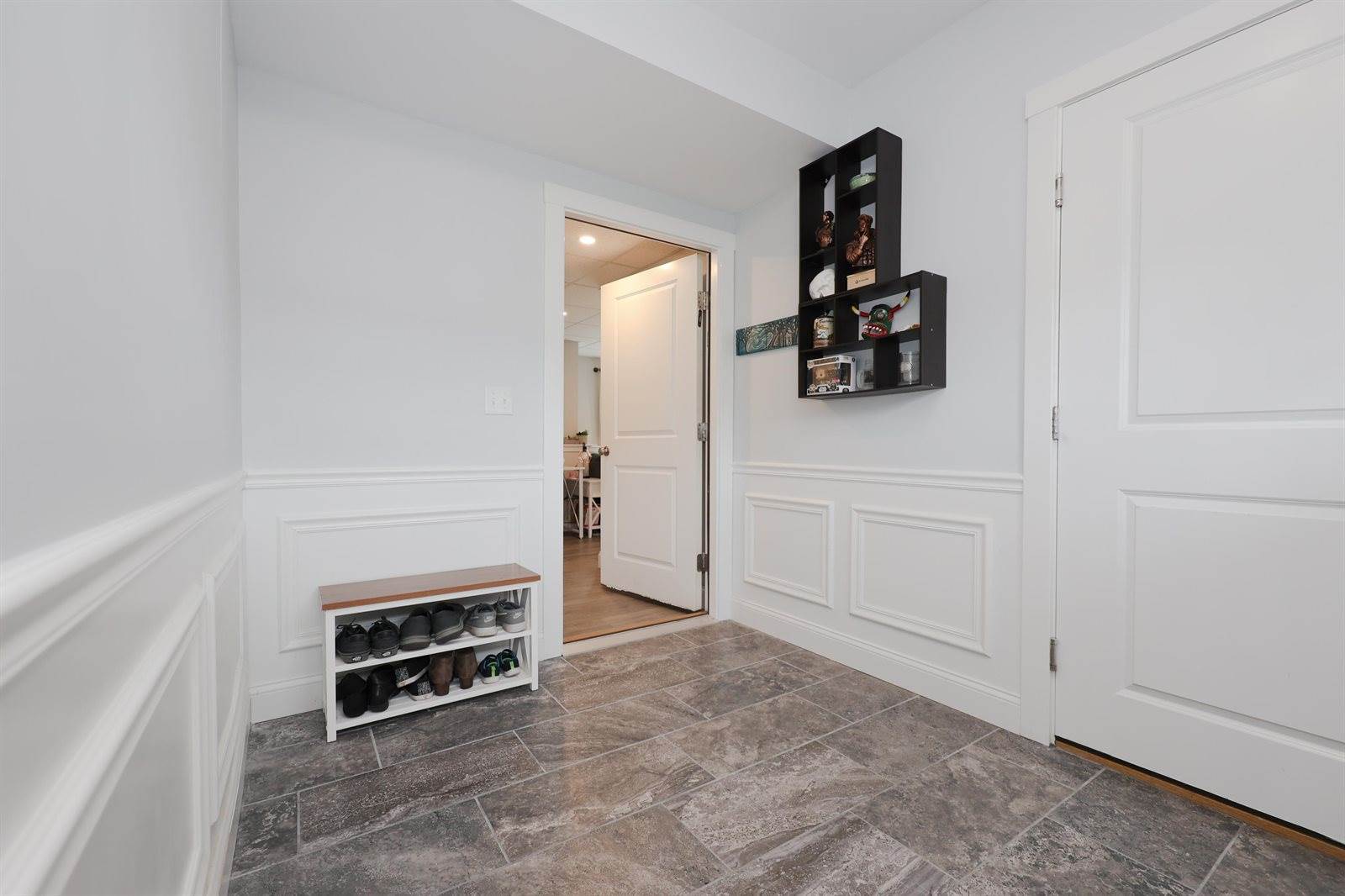 19 Waterford Drive, Raymond, NH 03077