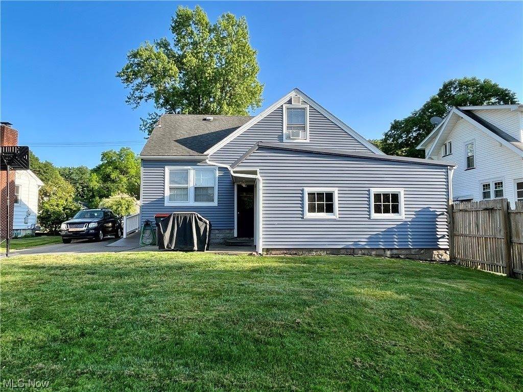 126 East Woodland Avenue, Columbiana, OH 44408