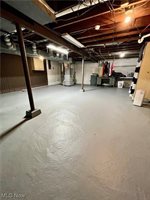 126 East Woodland Avenue, Columbiana, OH 44408