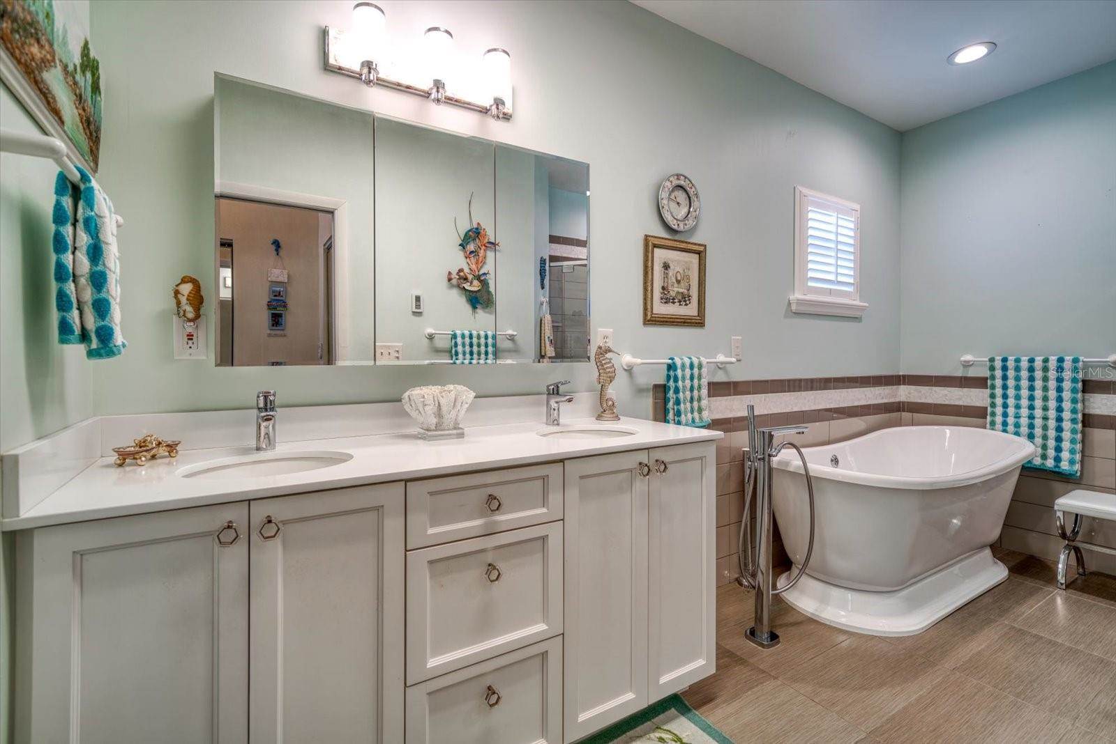 6363 59TH Avenue North, Saint Petersburg, FL 33709