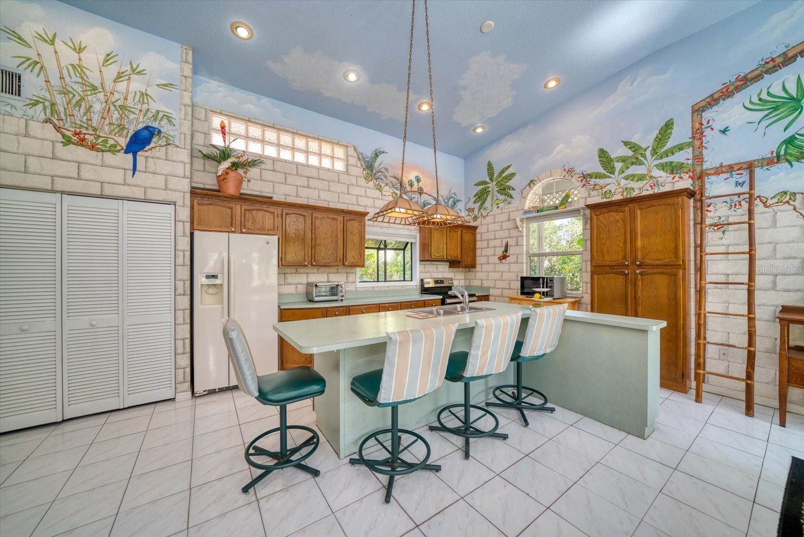 6363 59TH Avenue North, Saint Petersburg, FL 33709