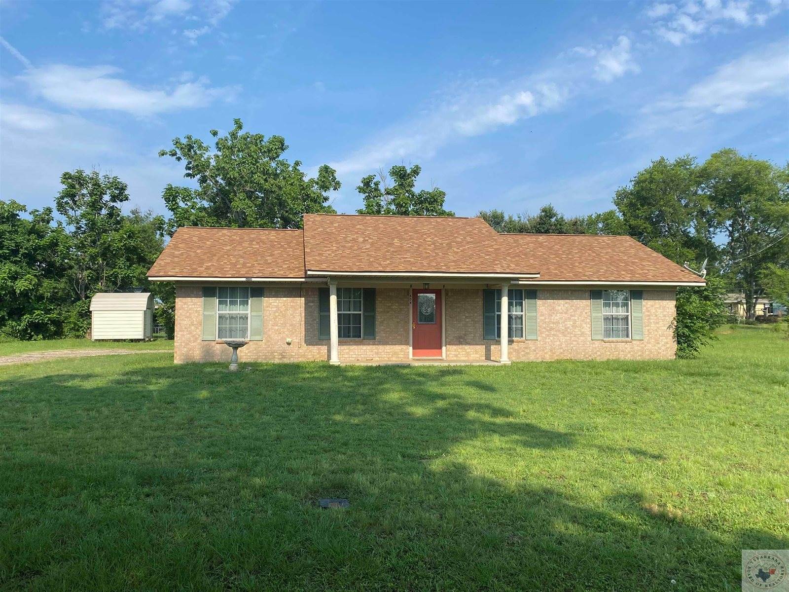 604 S Taylor, Linden, TX 75563