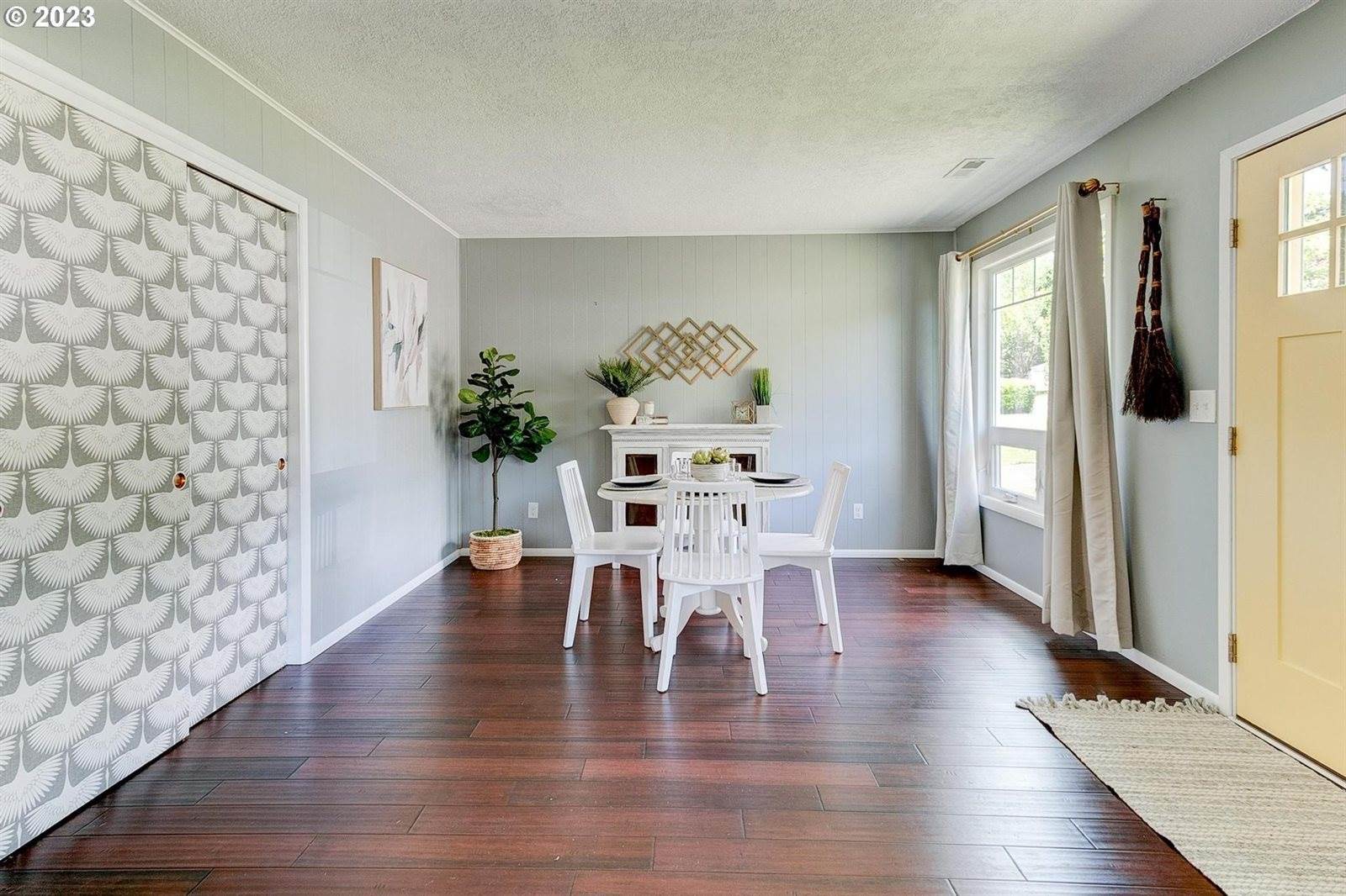 12960 SW Douglas St, Portland, OR 97225