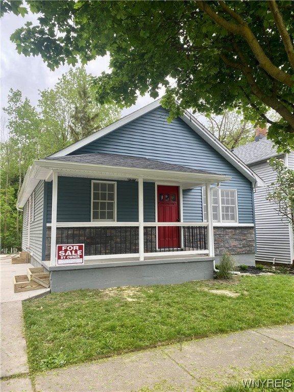 18 Clark Street, Lancaster, NY 14086