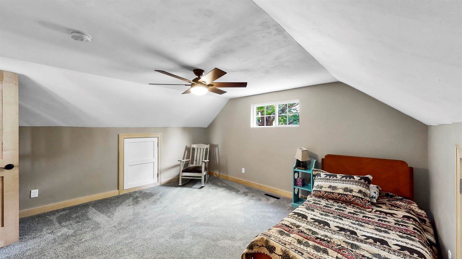 653 North Main Street, Oconto Falls, WI 54154