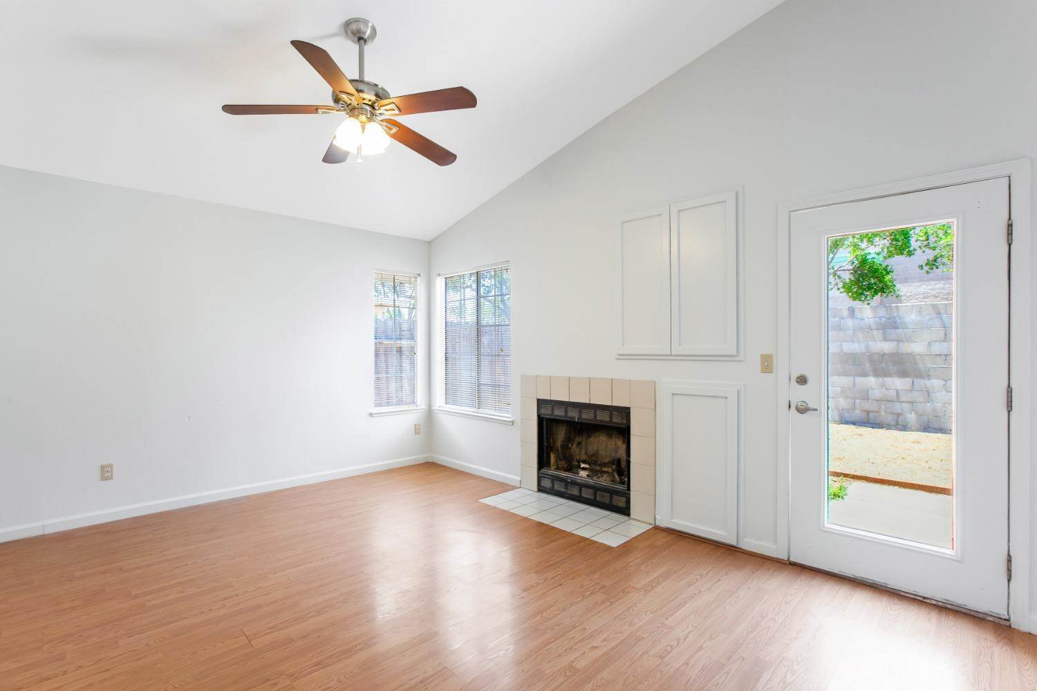 6309 elkhorn manor, Rio Linda, CA 95673