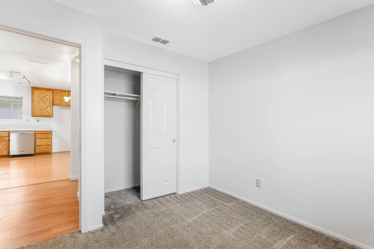 6309 elkhorn manor, Rio Linda, CA 95673