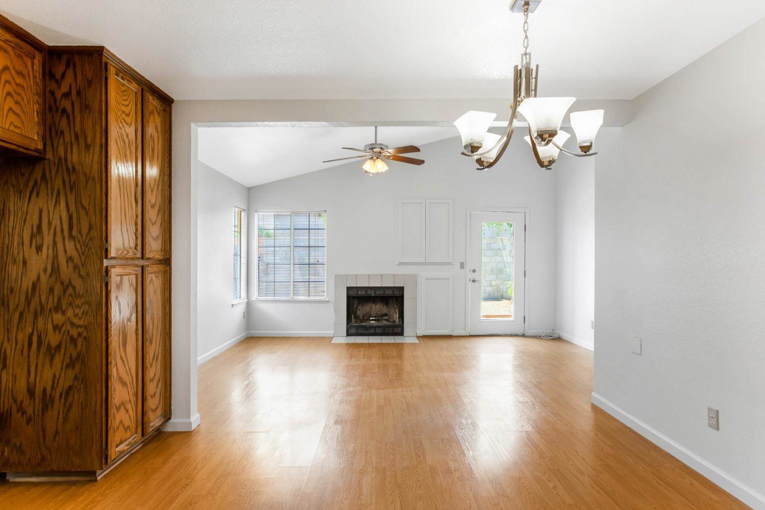 6309 elkhorn manor, Rio Linda, CA 95673