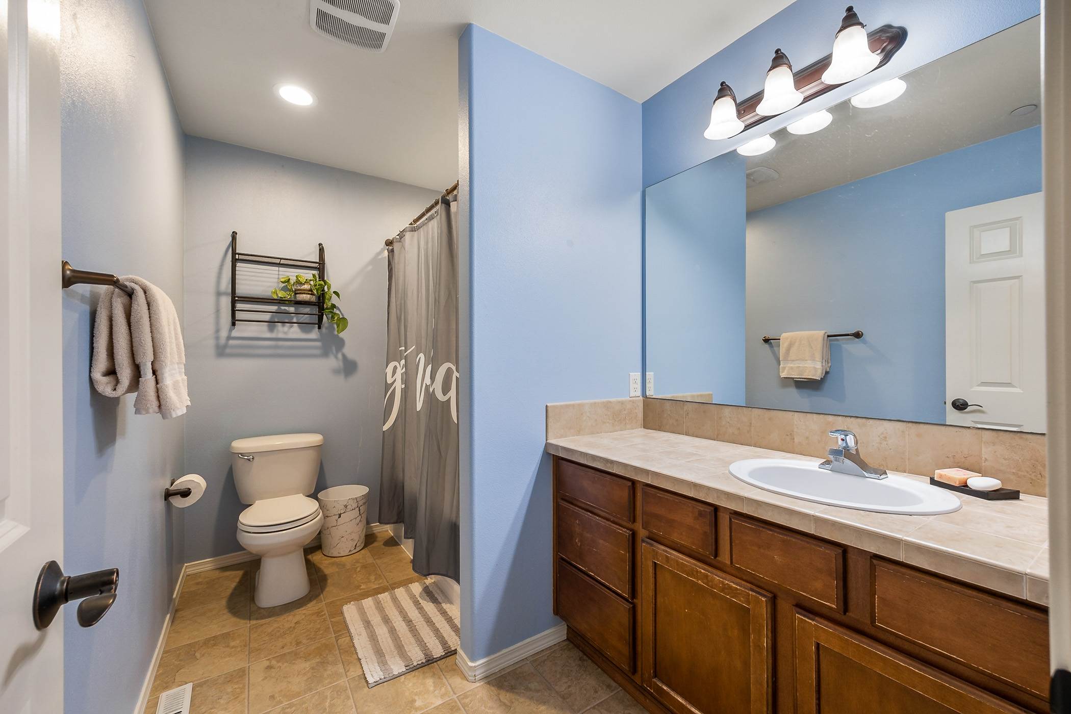 1345 Foreman Road, Dupont, WA 98327