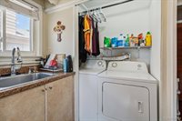 5669 Katherine Street, Dearborn Heights, MI 48125