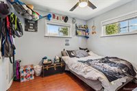 5669 Katherine Street, Dearborn Heights, MI 48125