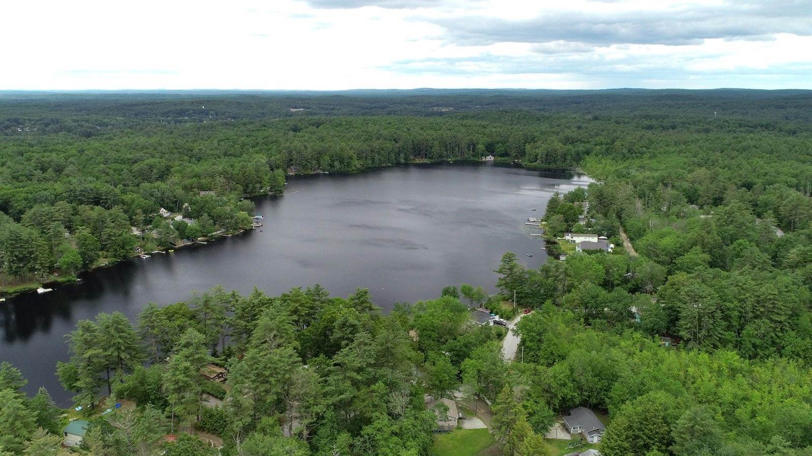 17 Ferndale Road, Raymond, NH 03077