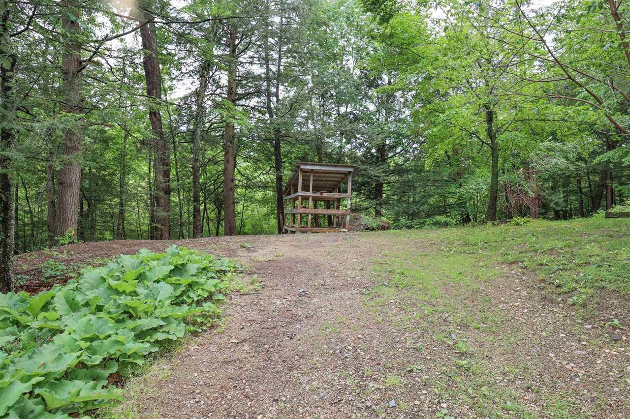 17 Ferndale Road, Raymond, NH 03077