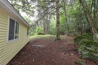17 Ferndale Road, Raymond, NH 03077